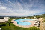 Tenuta Quadrifoglio ha 2 piscine