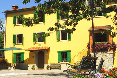 Il Borgo di Isora Appartamenti Agriturismo Pistoia Il Borgo di Isora Appartamenti Agriturismo Pistoia